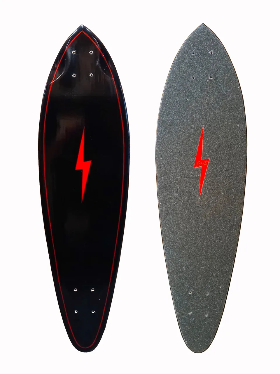 AC Longboards Lightning Bolt Black mini surf cruiser betulla