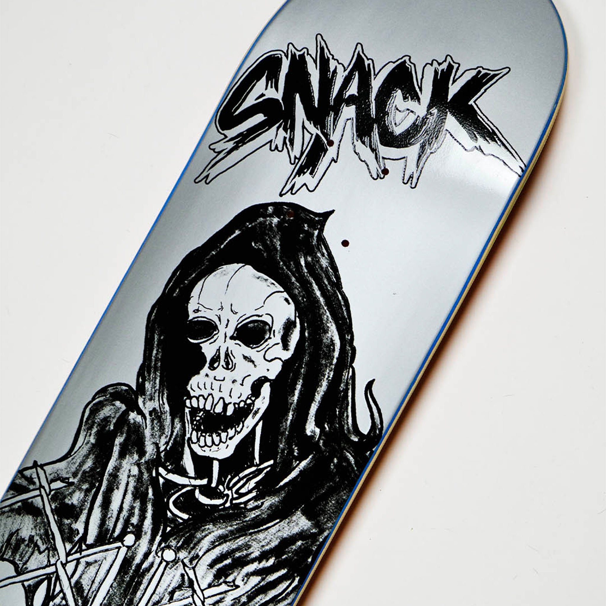 Snack Gatekeeper tavola skateboard 8.12 silver