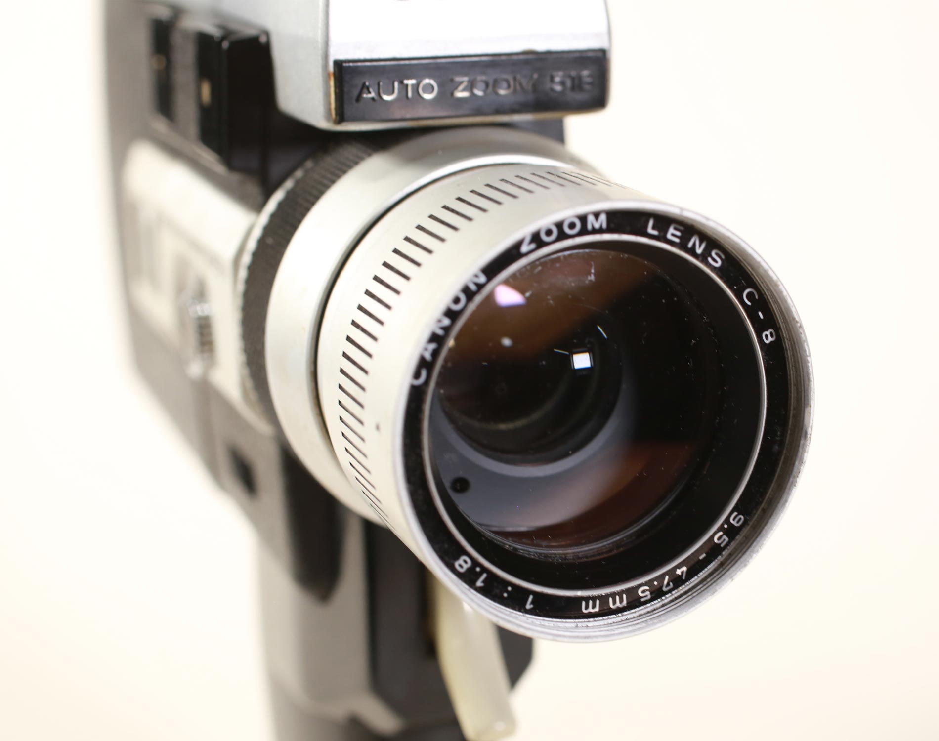 Canon 518 Auto Zoom cinepresa Super 8 con custodia