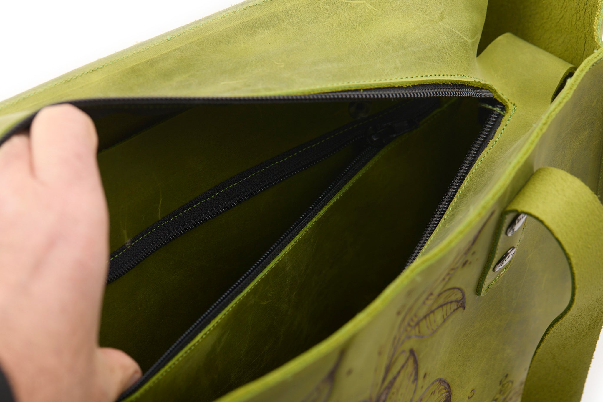 AC Longboards Fiore di Loto shopper in pelle incisa