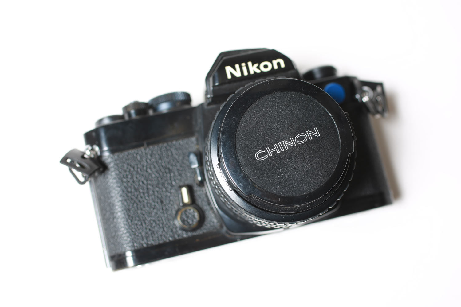 Nikon FM macchina fotografica analogica 35mm 50mm f/1.8 nera