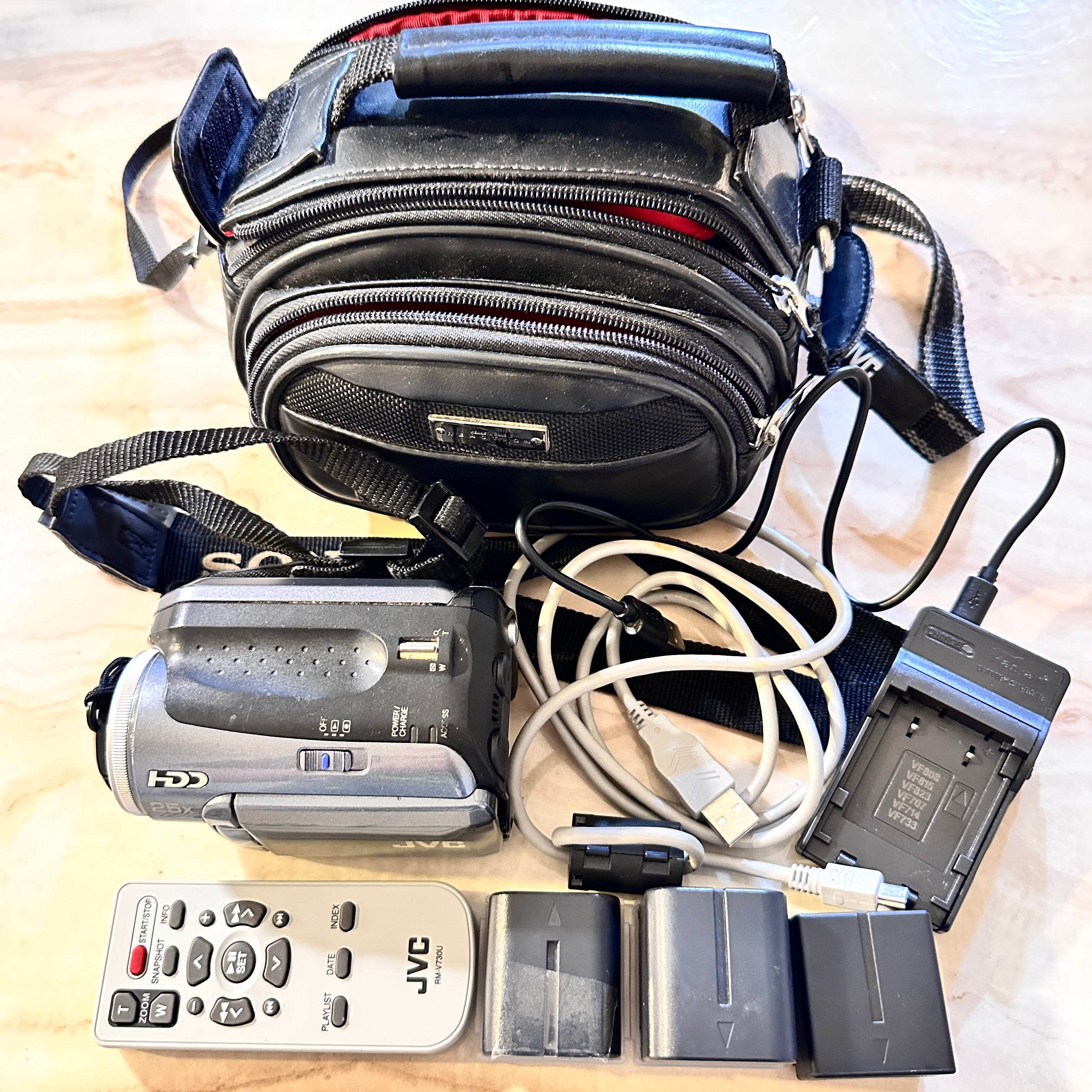 JVC Everio GZ-MG20U videocamera HDD 20GB bundle