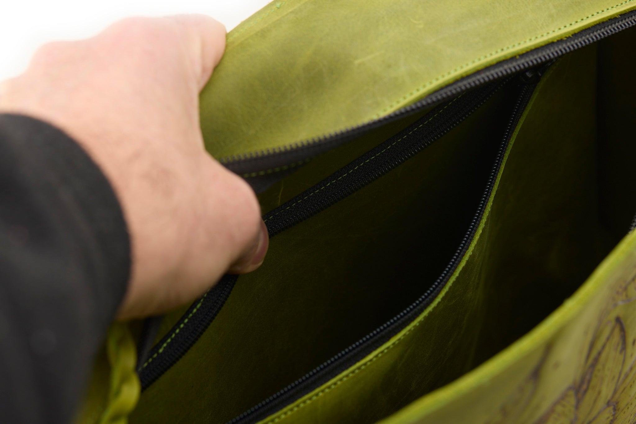 AC Longboards Fiore di Loto shopper in pelle incisa