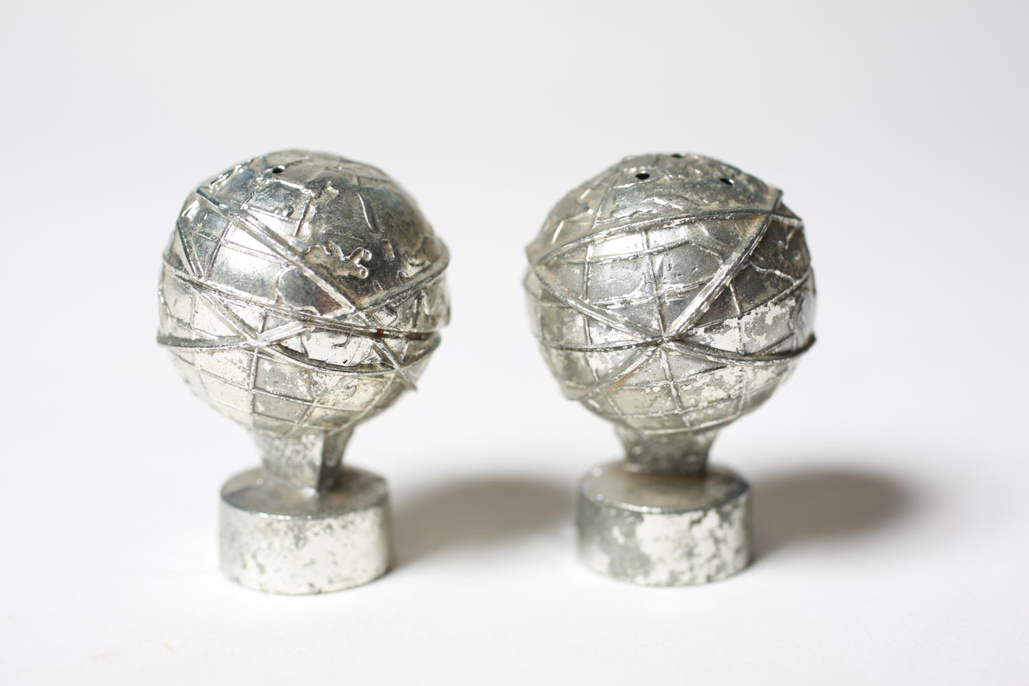 Theories of Atlantis Flushing Meadows 1964 set sale e pepe