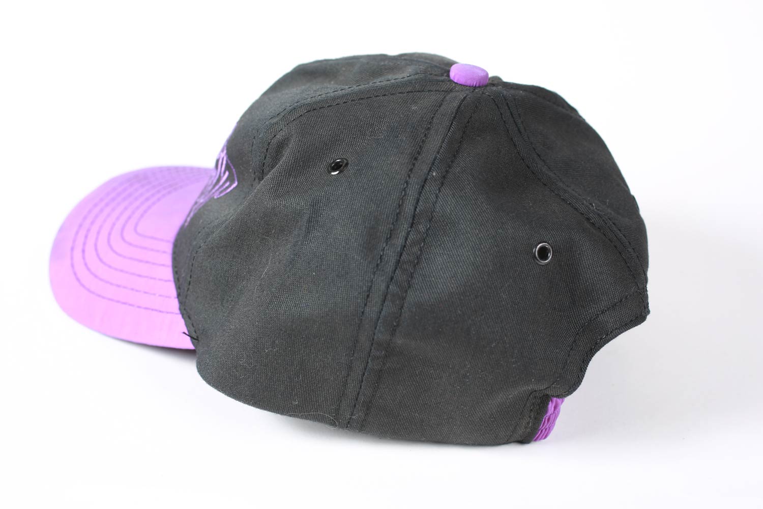 Bud Light cappellino strapback bungee nero viola