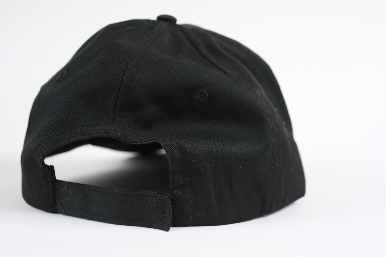 Living Unapologetically Black Dad Cap cappello nero strapback