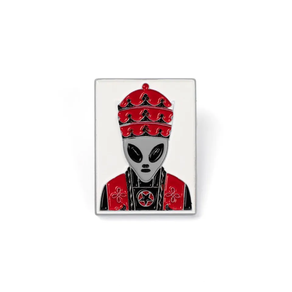 Alien Workshop Priest spilla smalto rosso-bianco 1"