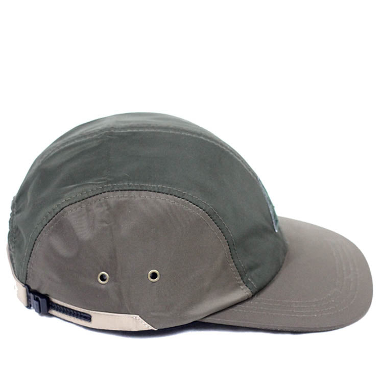 Snack Skateboarding Super Sport cappellino nylon 4 panel