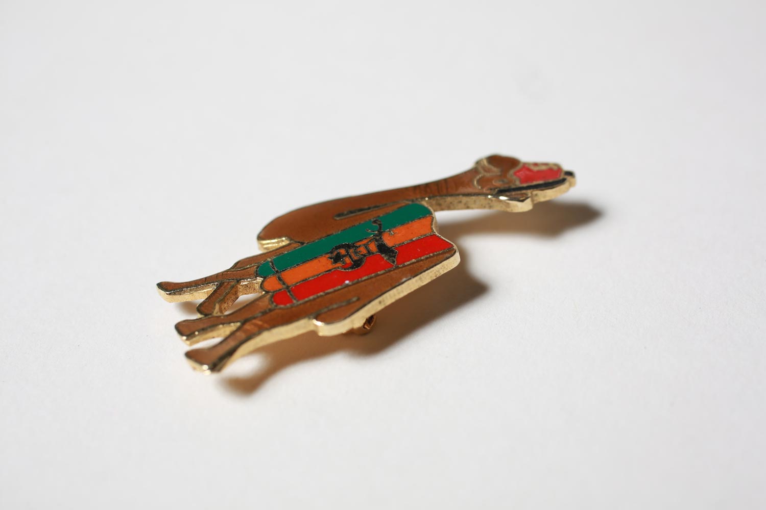 Shriners Camel spilla smalto vintage cammello con fez