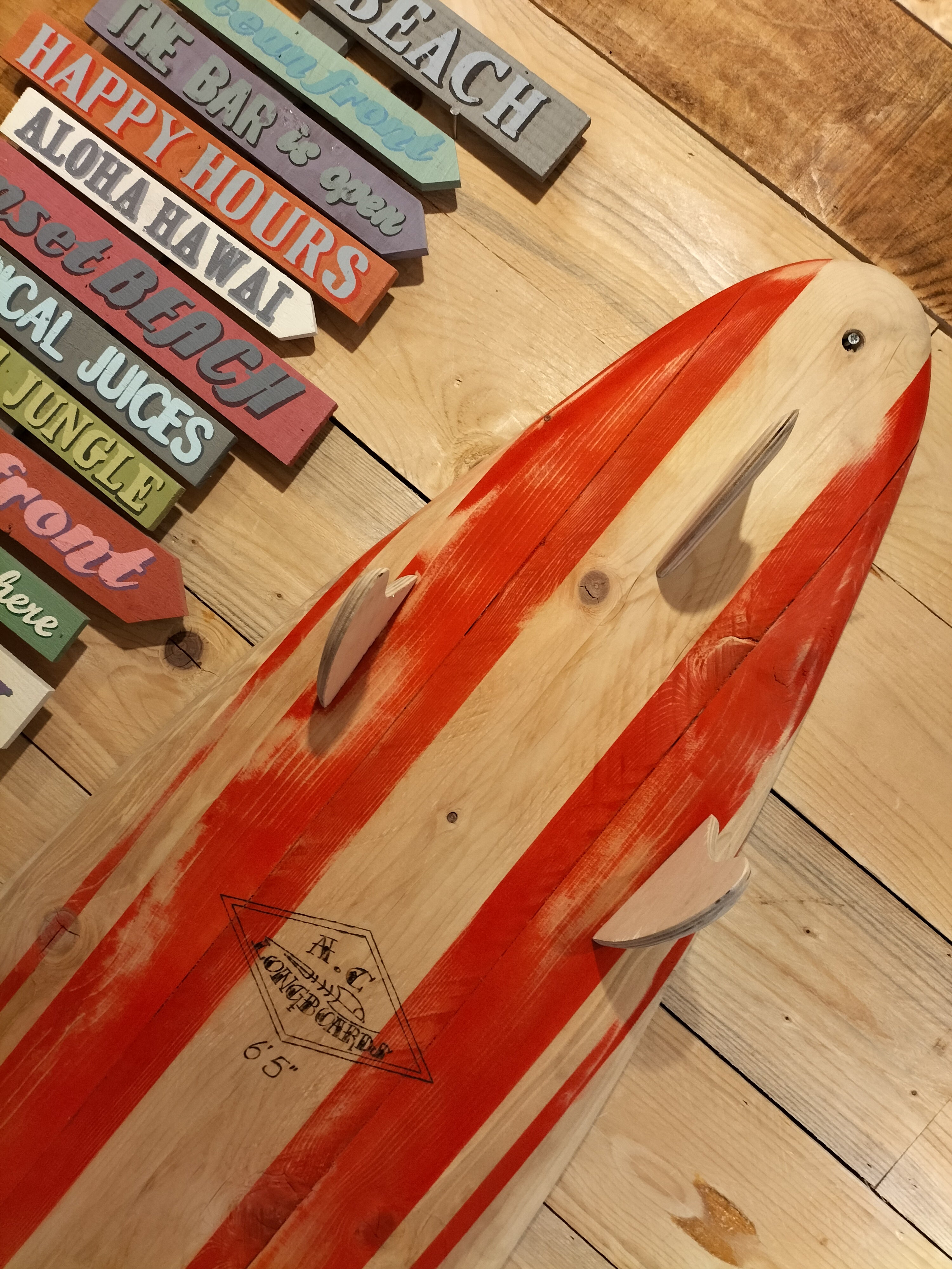 AC Longboards Red Bite appendiabiti surf legno 185 cm