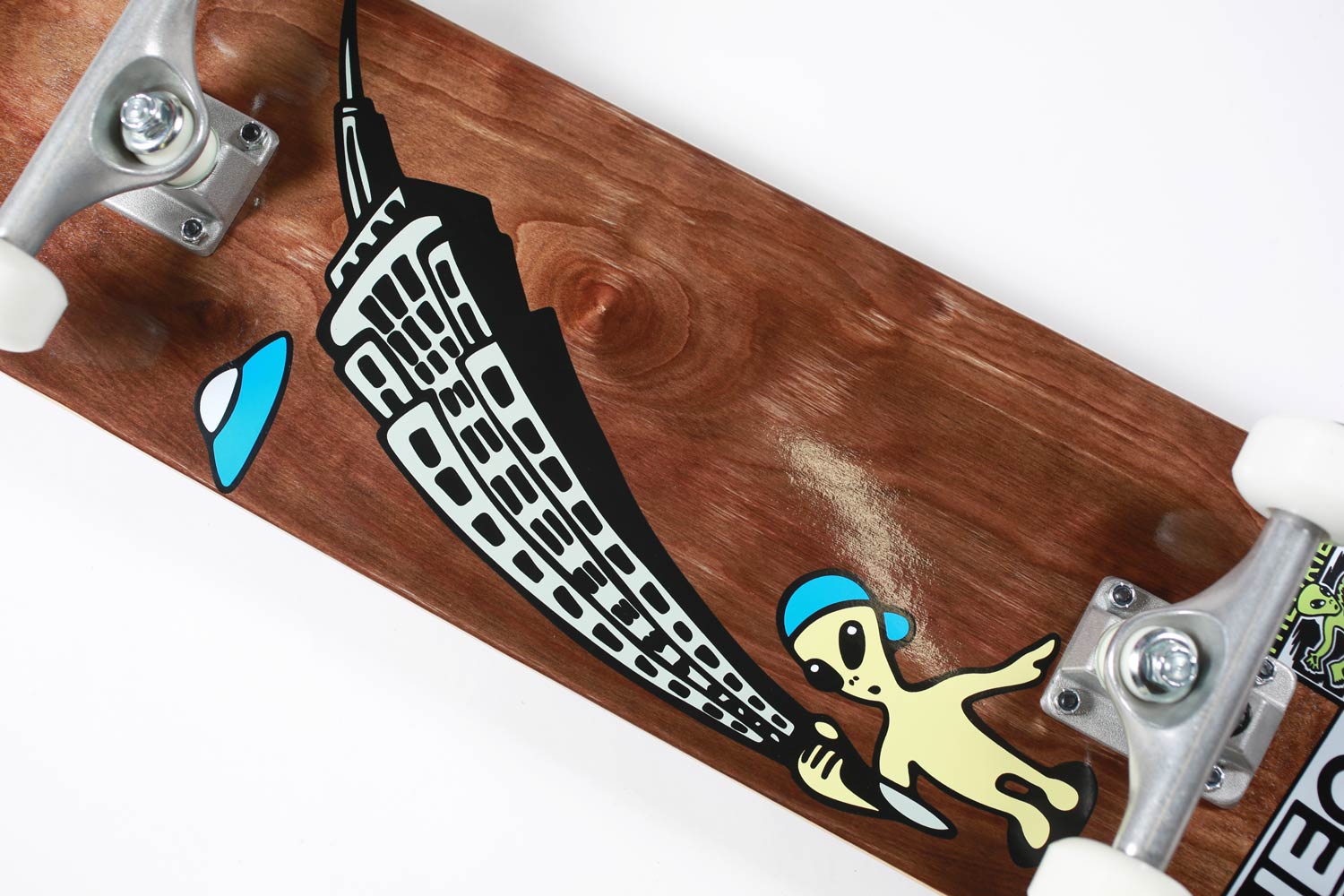 Theories Rave Kid 8.25 skateboard completo montato