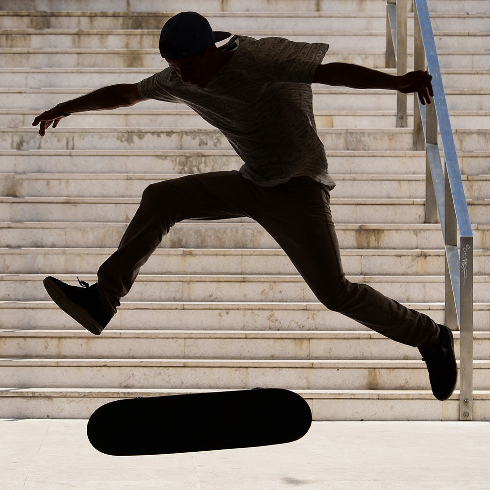 Street Surfing Street Skate 31" skateboard Melting Hand acero