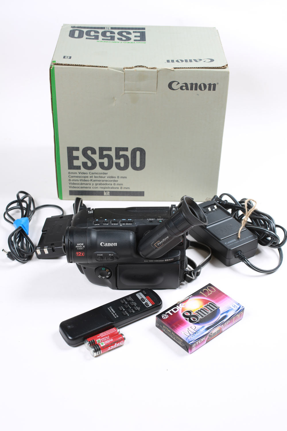Canon ES550 videocamera 8mm anni 90 testata con cassetta