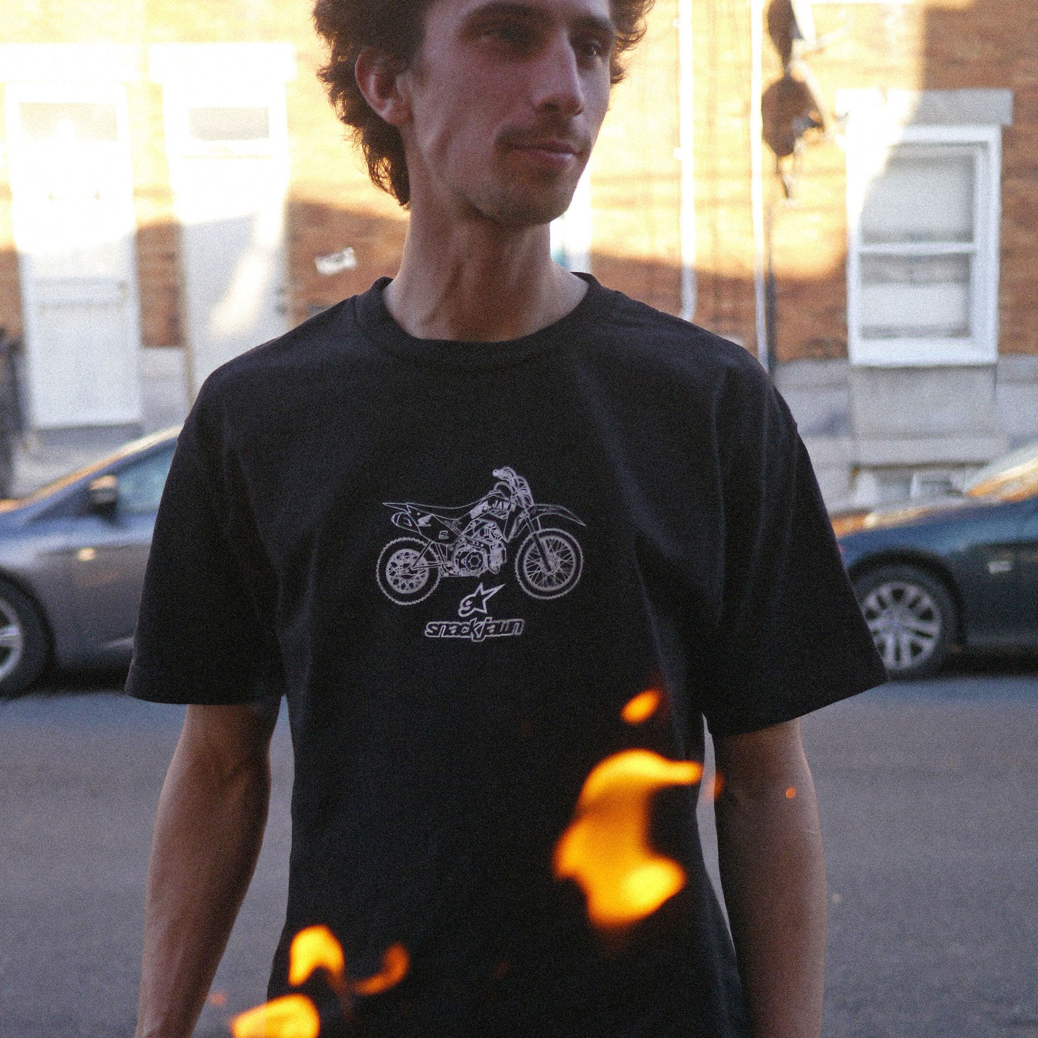Snack Jawn Pit Bike t-shirt nera cotone