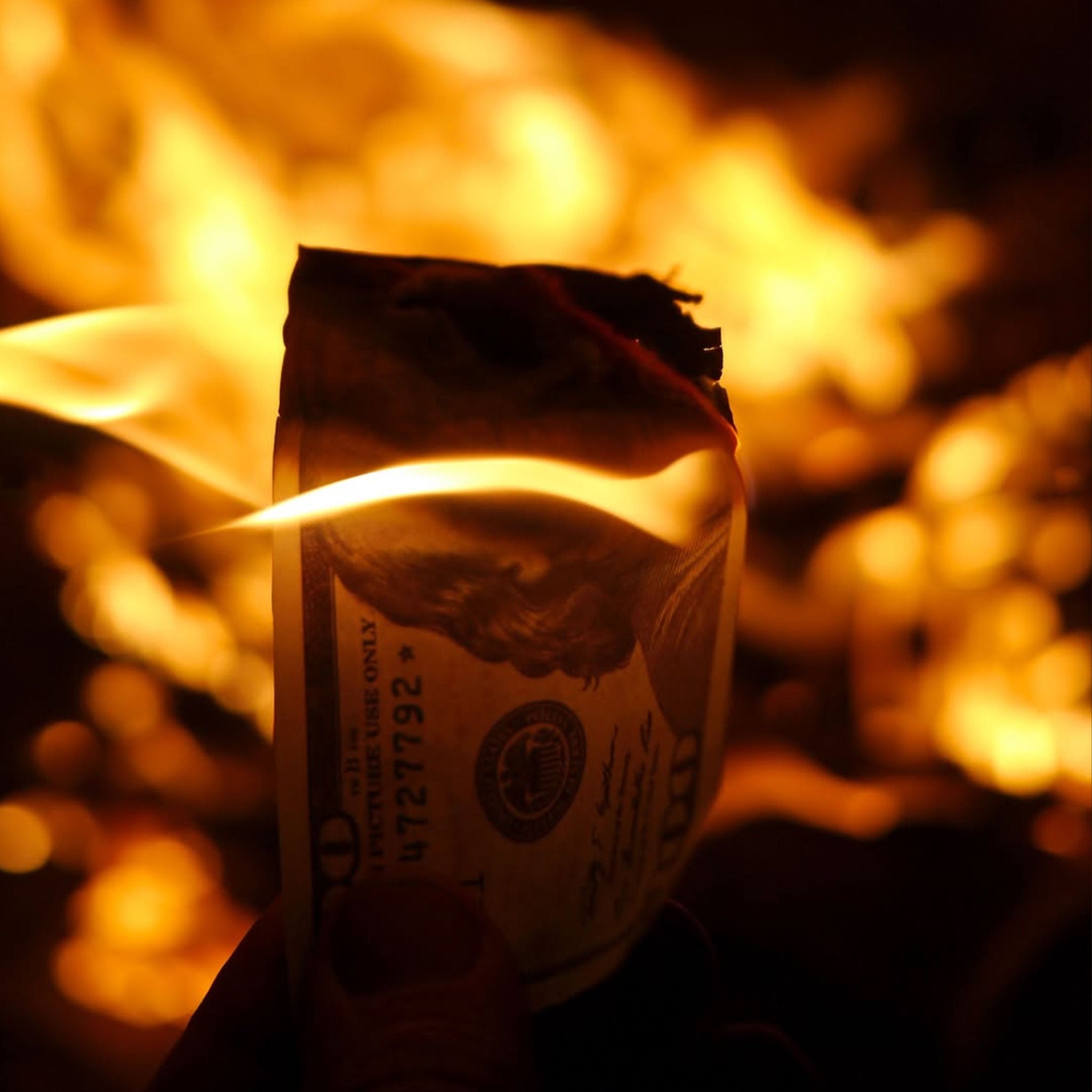 Snack Burning Money t-shirt bianca cotone