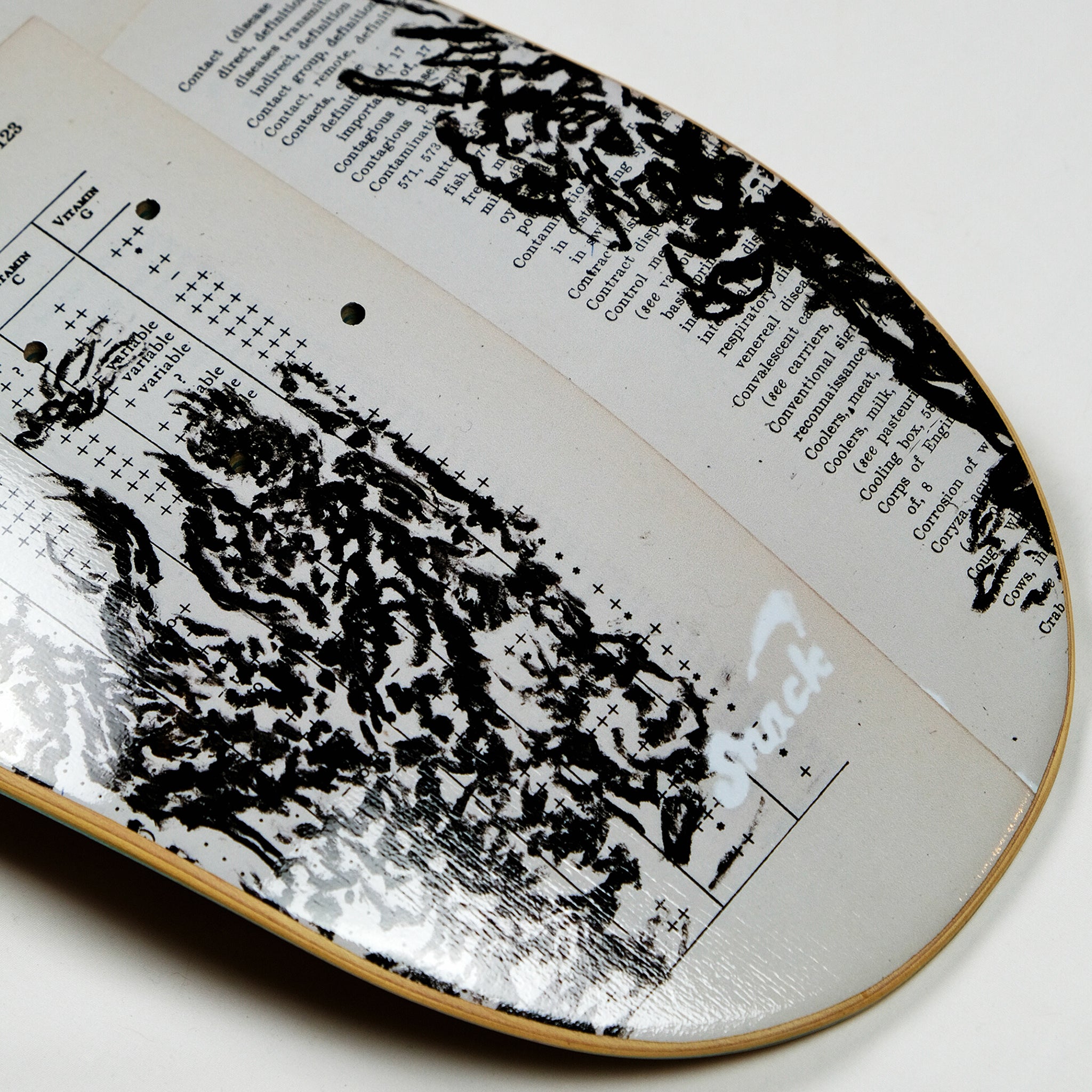 Snack Ty Beall Shadow Book tavola skate legno d'acero
