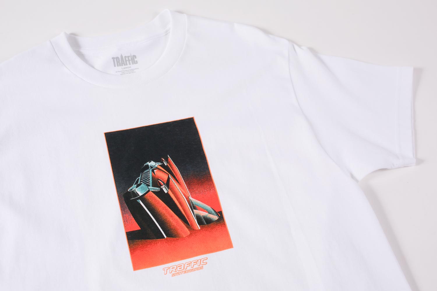 Traffic On The Beach t-shirt bianca M cotone