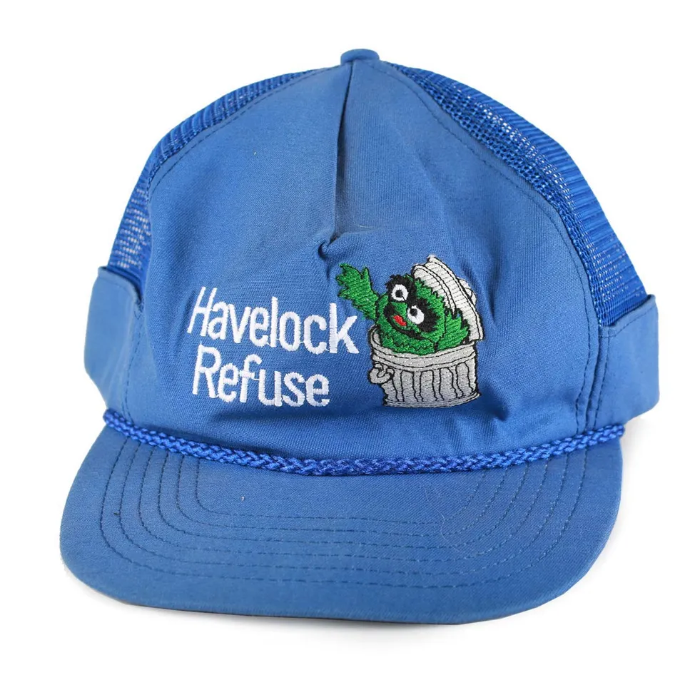Theories of Atlantis Oscar the Grouch cappello trucker blu mesh