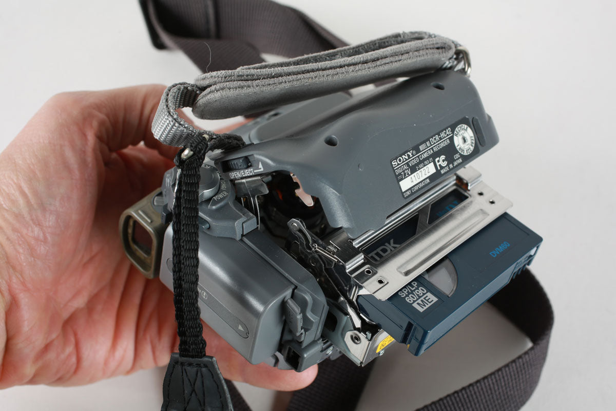 Sony Handicam DCR-HC42 videocamera mini-dv usata