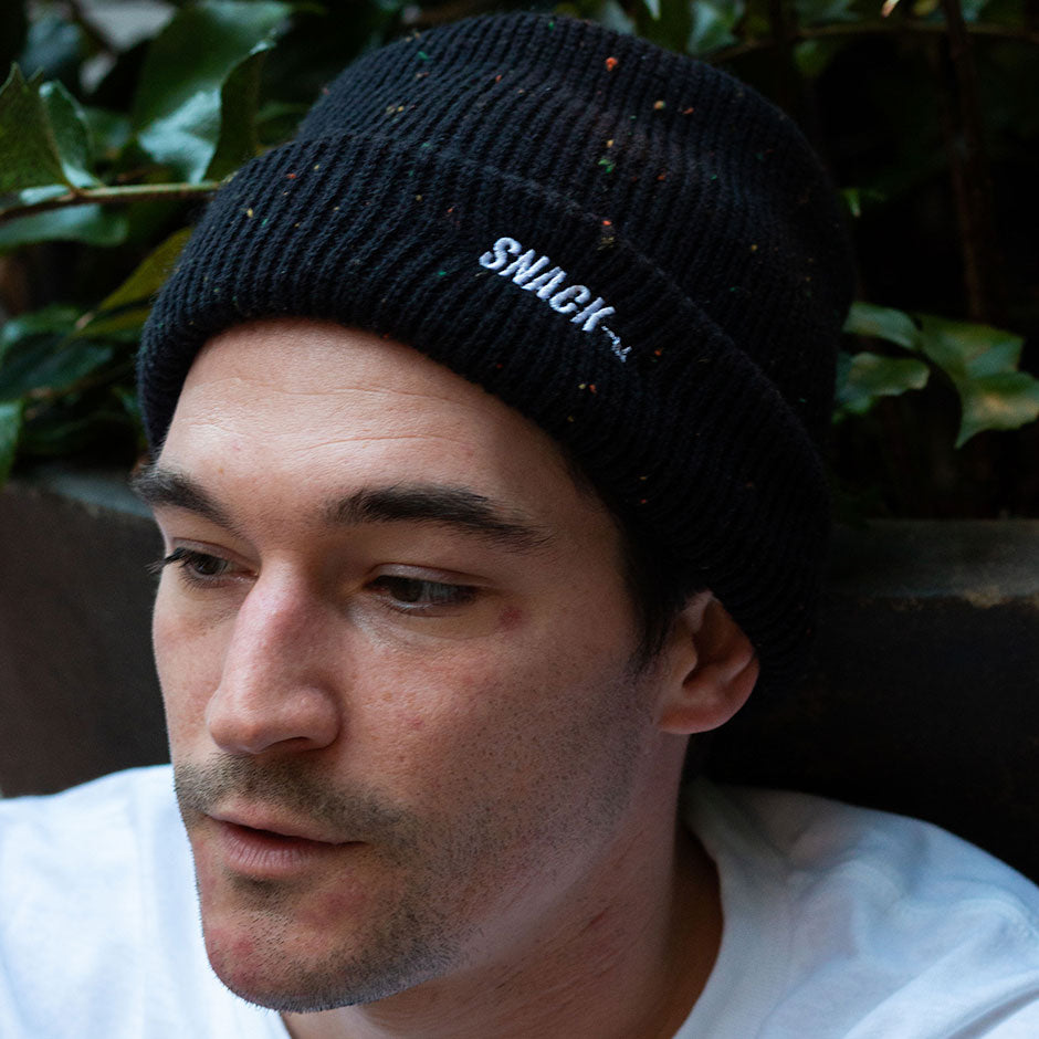 Snack Skateboarding Speckle beanie nero effetto melange