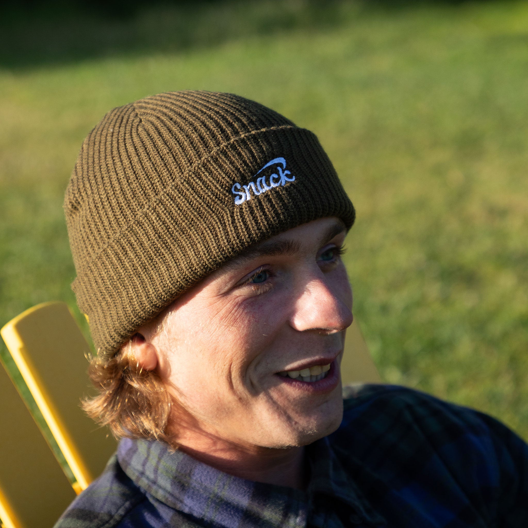 Snack Alive Jeep beanie berretto con visiera