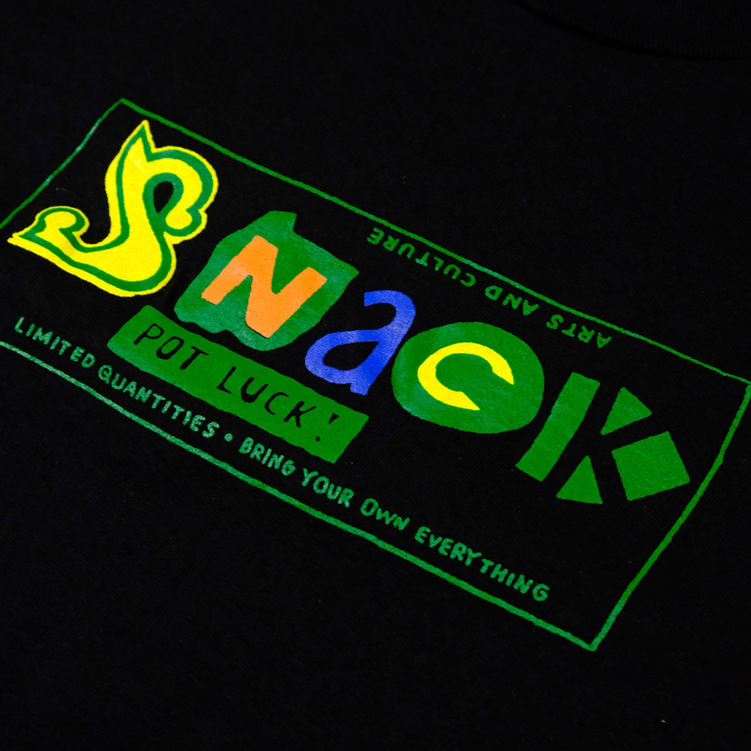 Snack Pot Luck maglietta nera cotone serigrafia
