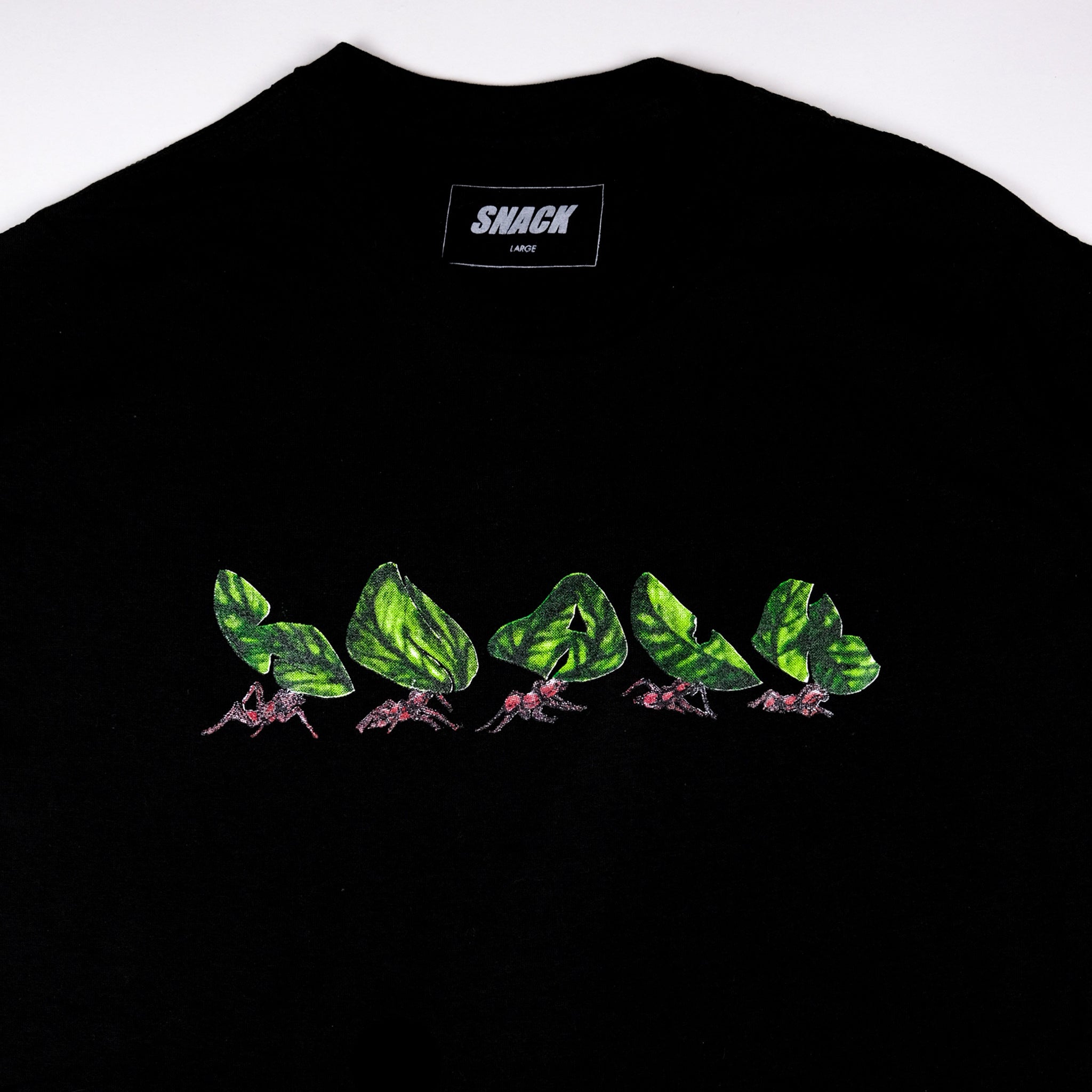 Snack Leafcutter t-shirt nera in cotone