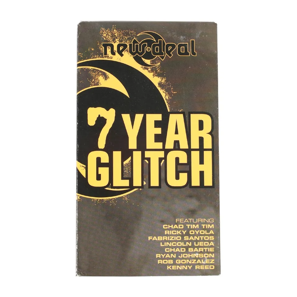 New Deal 7 Year Glitch videocassetta VHS skate vintage