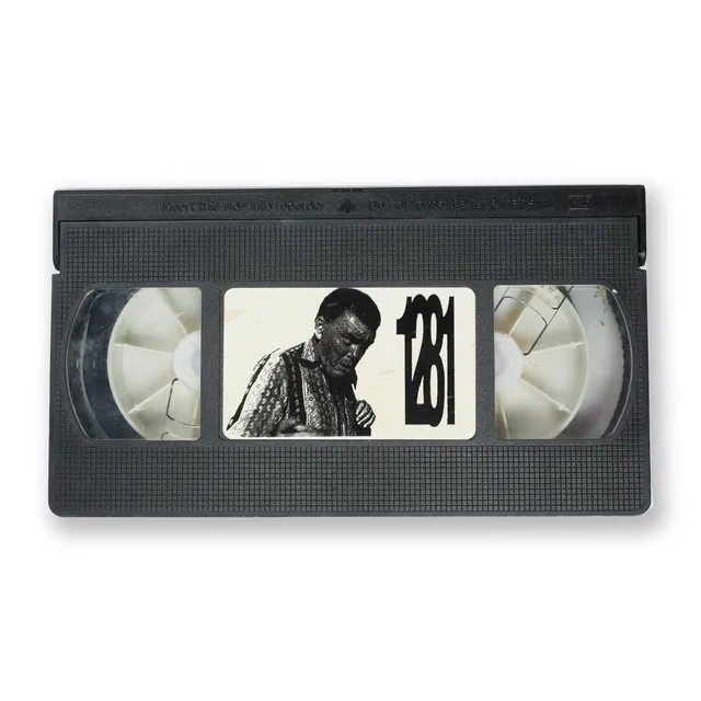 New Deal 1281 Useless Wooden Toys videocassetta VHS