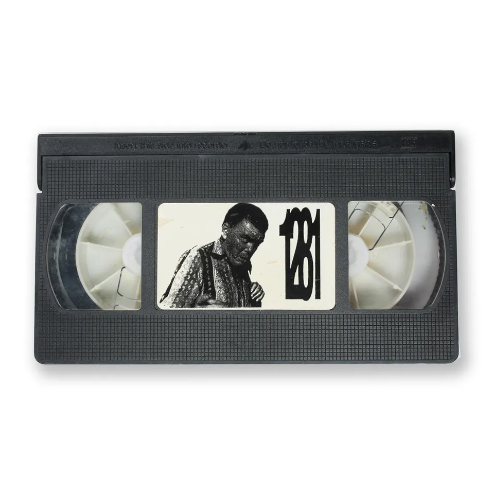 New Deal 1281 Useless Wooden Toys videocassetta VHS