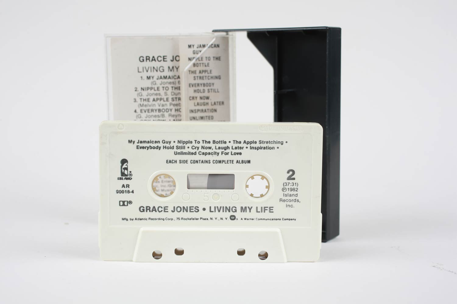 Grace Jones Living My Life musicassetta vintage 1982