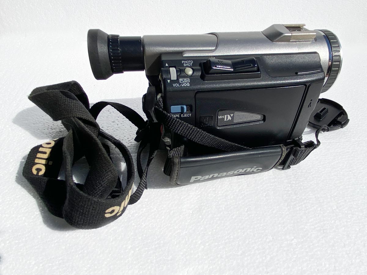 Panasonic PV-DV100 videocamera Mini DV funzionante